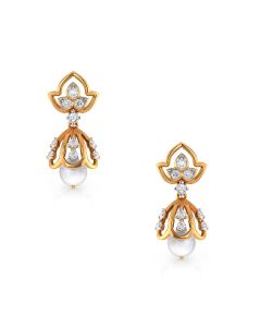 Beautiful Floral Diamond Pearl Diamond Danglers